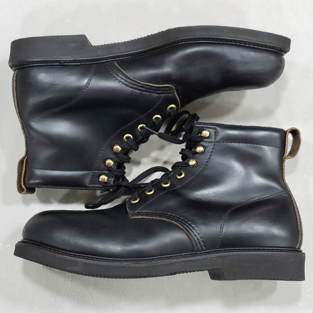 Work America - Steel Toe boots men's size 9.5 (black) oil and slip resistant